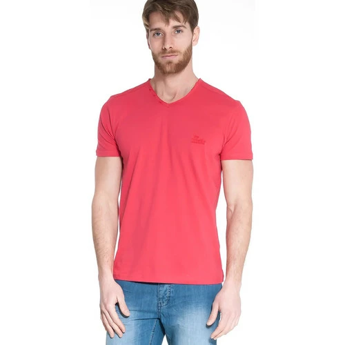 French Denim T-Shirt manches courtes col V rouge T-shirts & Polos 3 French Denim T-Shirt manches courtes col V rouge T-shirts & Polos